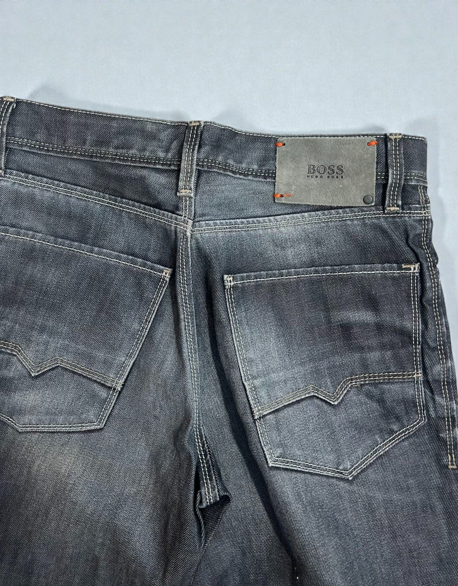 Jeans Hugo Boss Vintage Regular Fit – Taglia IT 44 (W30 L34)
