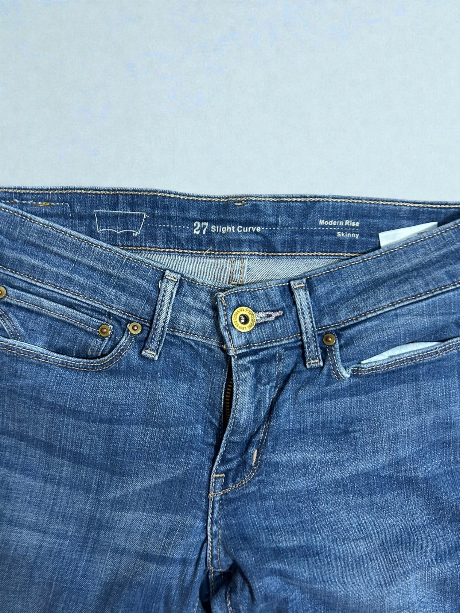 Jeans Levi’s Slight Curve Modern Rise Skinny Vintage – Denim Blu – Taglia IT 41 (W27)