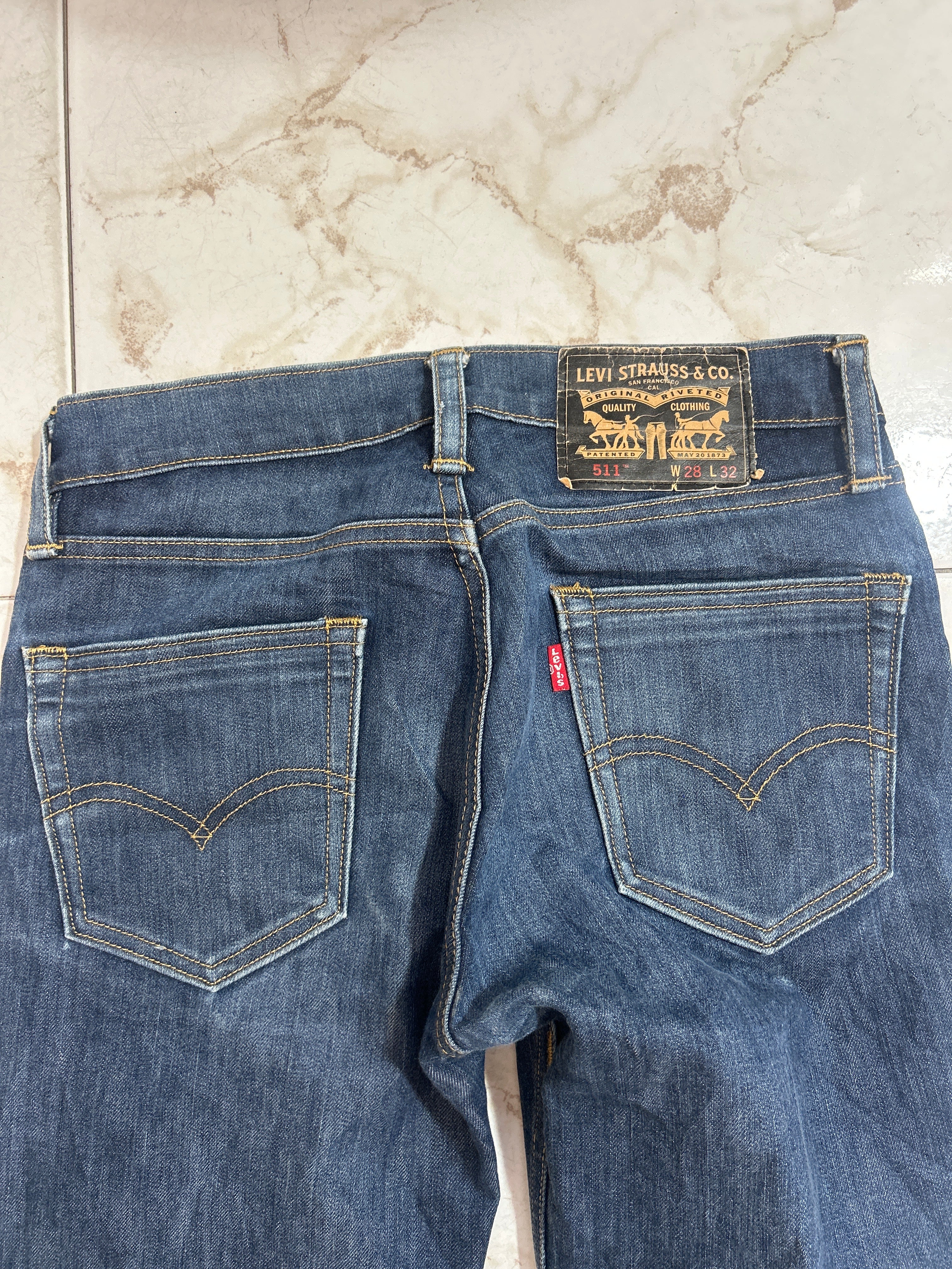 Levi’s 511 Slim Fit-Taglia W28 L32 42 IT / 38 EU #06