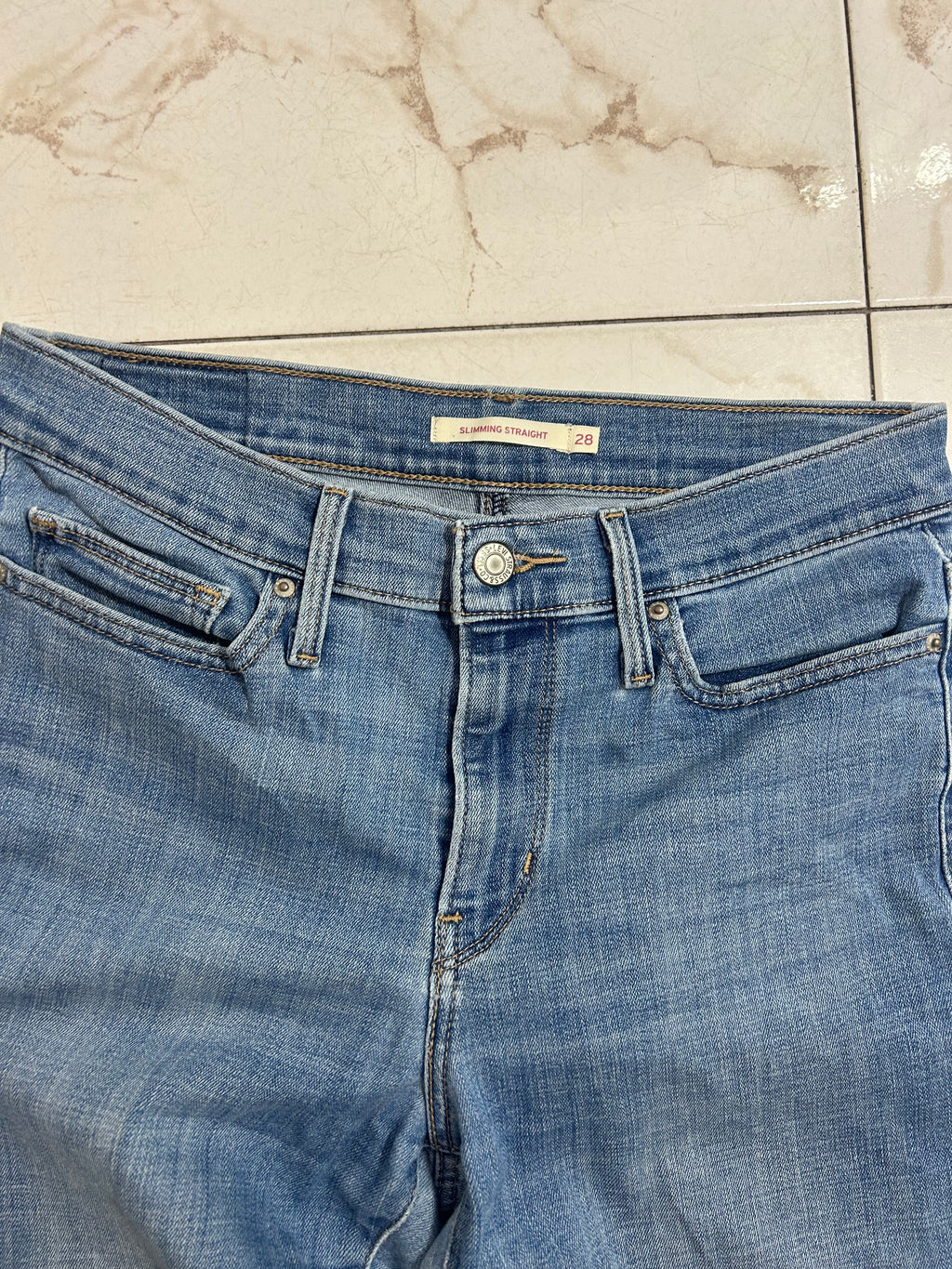 Levi’s Slimming Straight Blu Denim – Taglia 28 (IT 42) #27