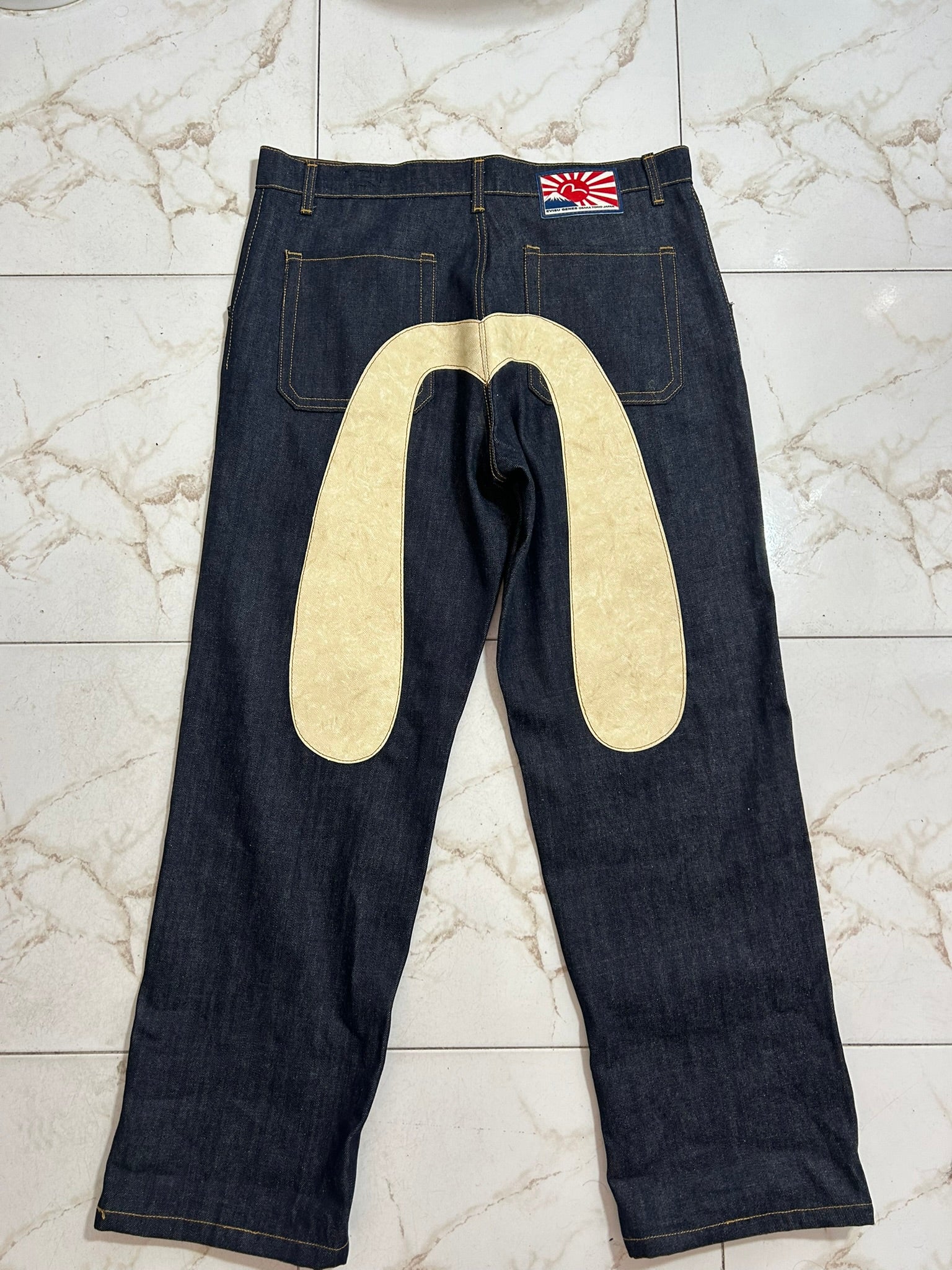 EVISU BROWN #2023
