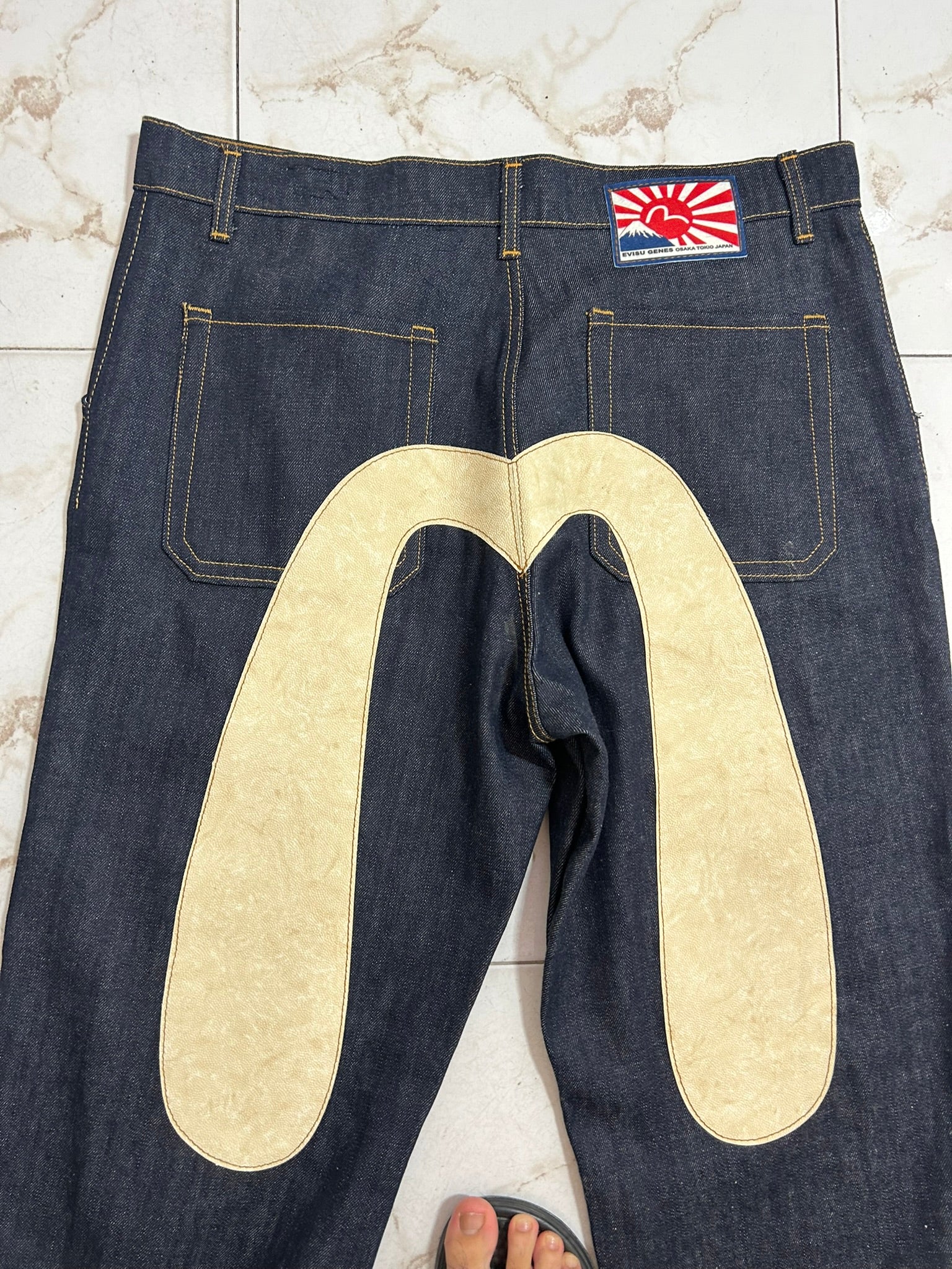 EVISU BROWN #2023