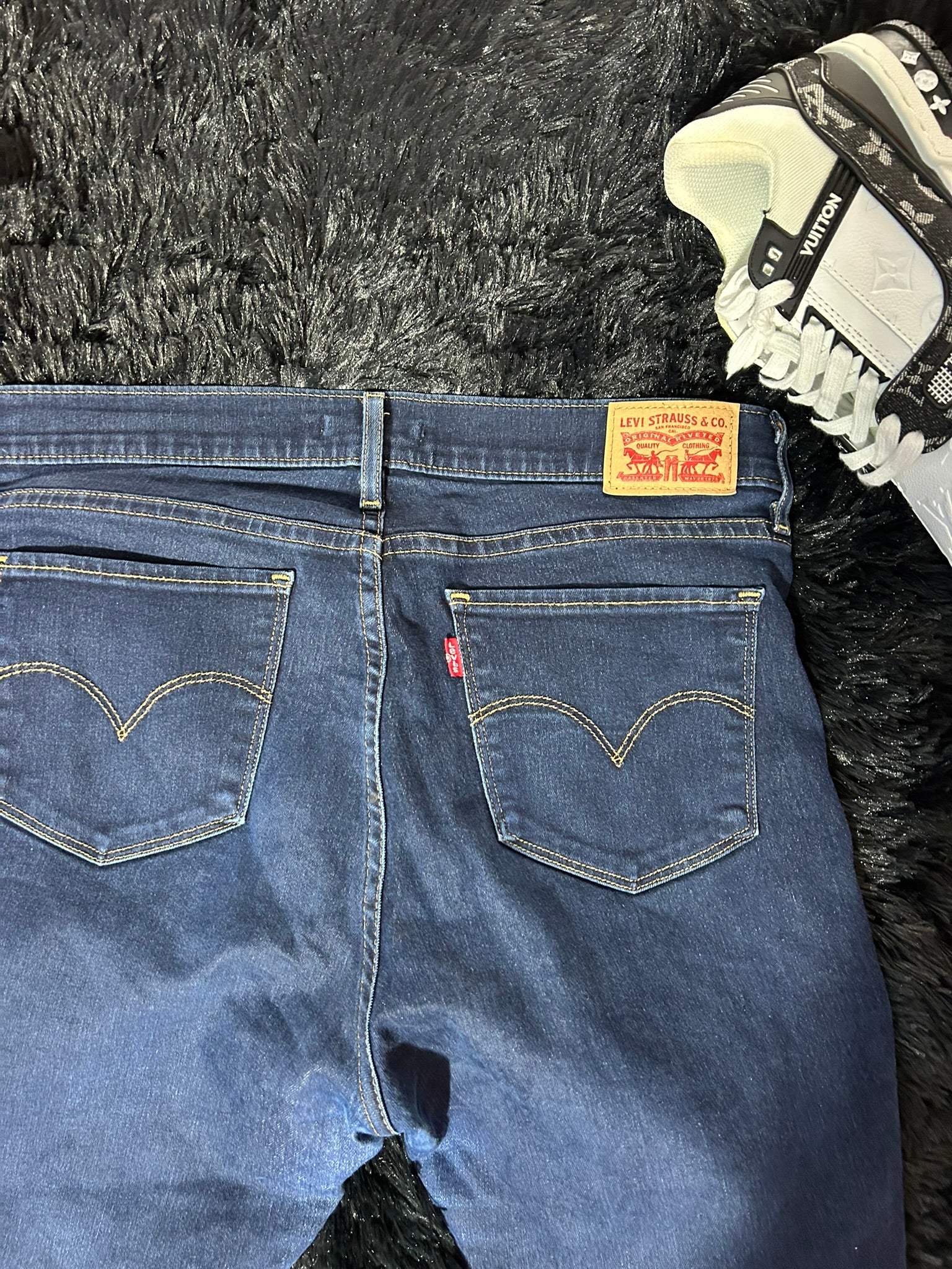 Levi’s Donna 311 Shaping Skinny – Taglia  44 ITA / 40 EU #001