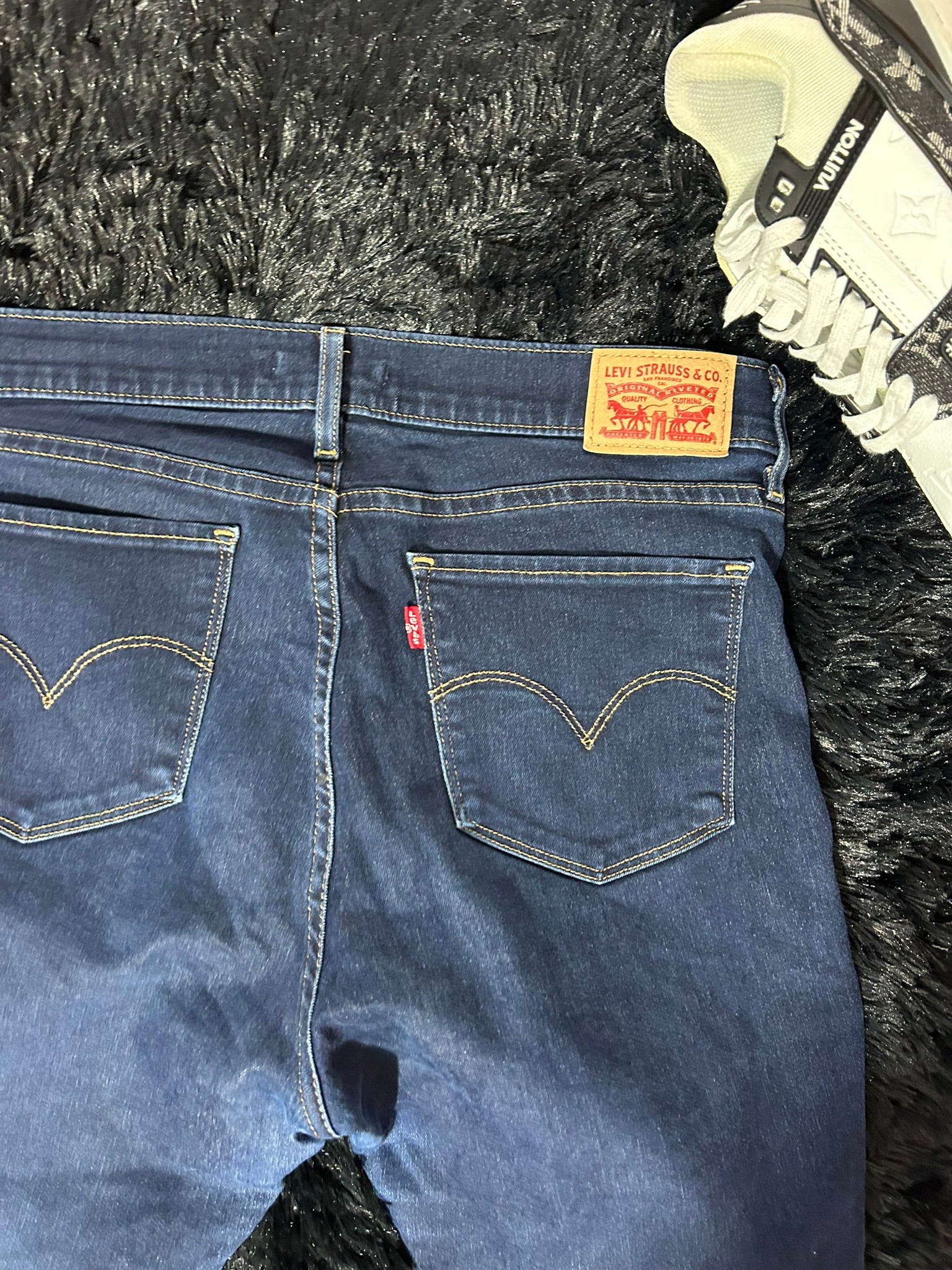 Levi’s Donna 311 Shaping Skinny – Taglia  44 ITA / 40 EU #001
