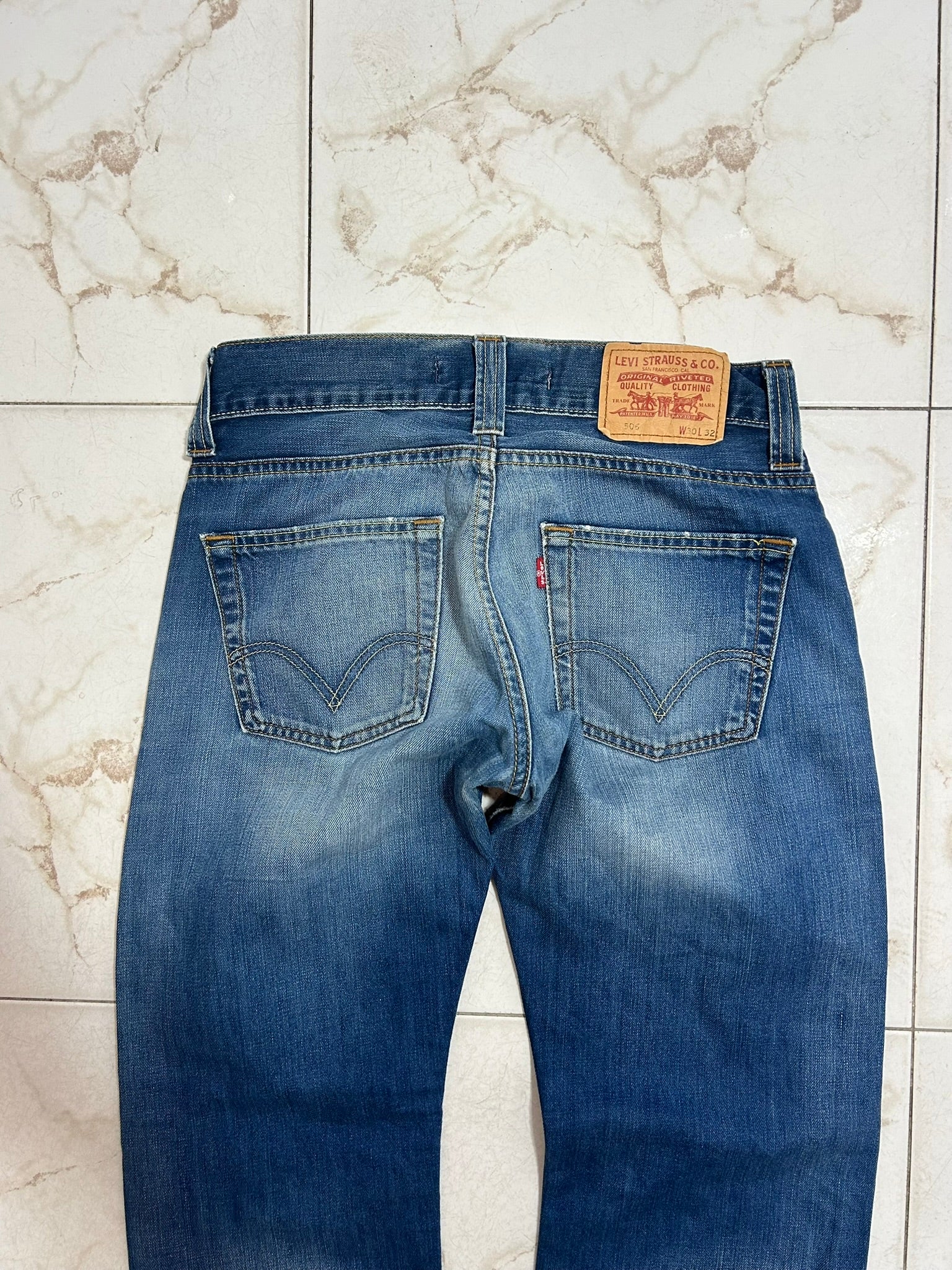 Jeans Levi’s 505 Regular Fit W30 L32 blu classico 44 IT 05