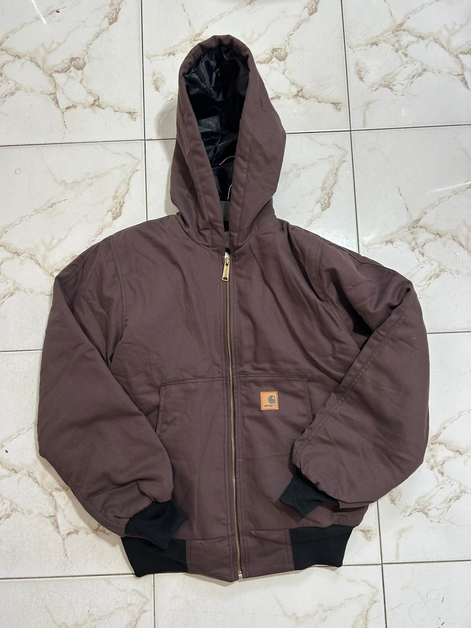 Giubbotto Carhartt marrone rework con cappuccio