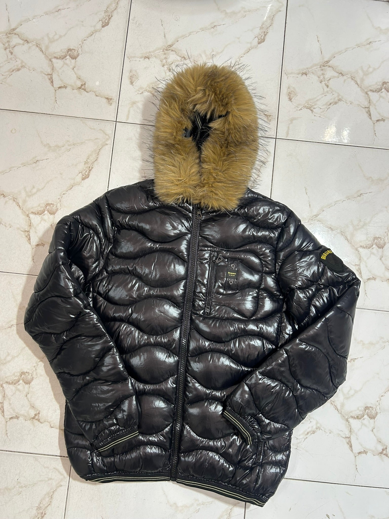 PUFFER INVERNALE CON PELLICCI A