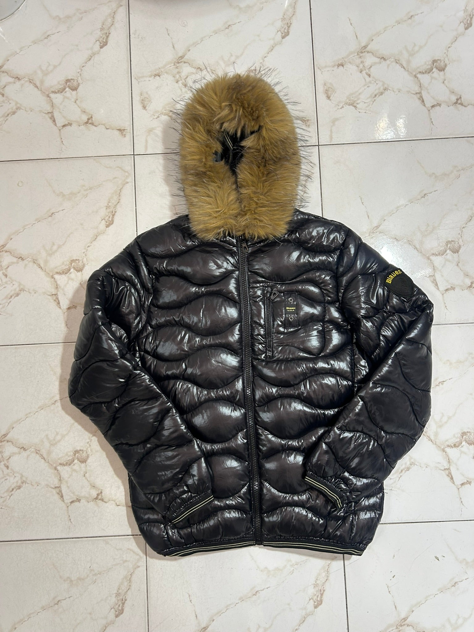 PUFFER INVERNALE CON PELLICCI A