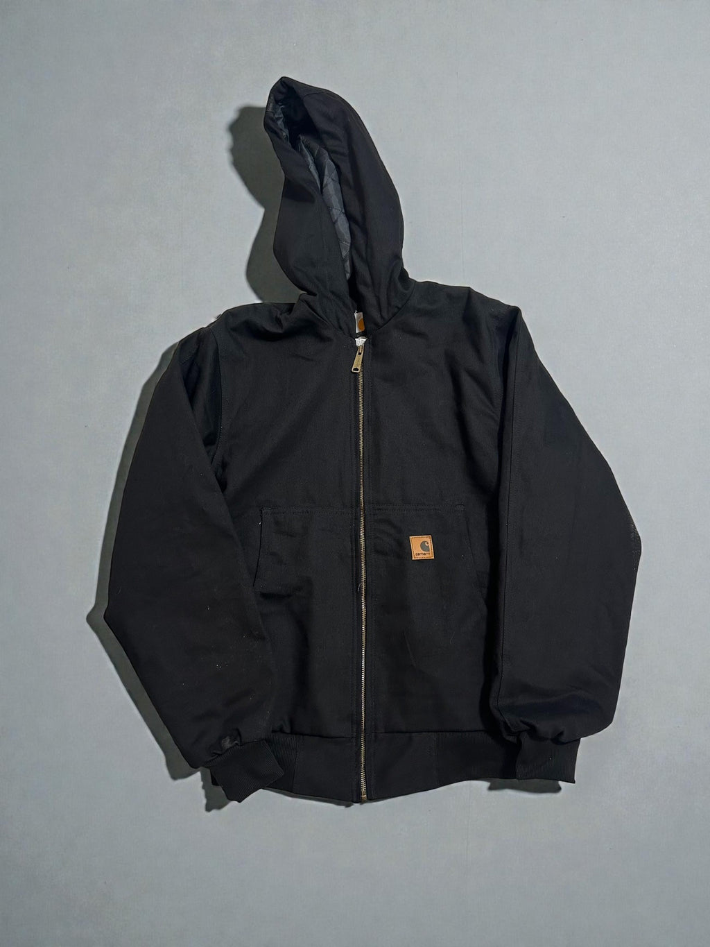 Carhartt Active Jacket Rework – Pezzo Unico, Iconico e Resistente